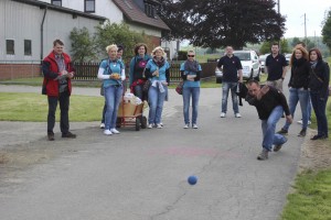 Sieger Feuerwehr, mit dem Bollerwagen ging es durch die Feldmark, Foto: Hohaus