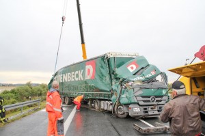 LKW Unfall B6n am 19.08.2014.