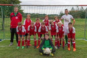 Die Jungen, die neu aufgestellte Jugendmannschaft des SV Rot-Weiss Abbenrode.