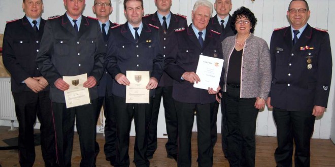 Ehrungen und Beförderte – Foto privat