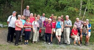 Am 24.7.2016 führte die Wanderung des Vienenburg-Tourismus e.V. mit 22 Personen auf den Themenpfad Spur der Steine in Wolfshagen.