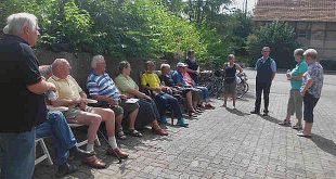 Dietlinde Fricke berichtet über die Dorferneuerung Wehre