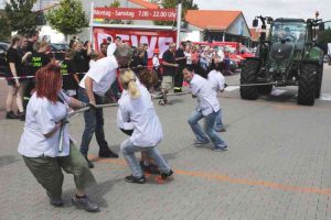 Löwenstark Treckerpulling Schladen