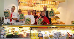 REWE-Markt Schladen spendete Lebensmitteltüten