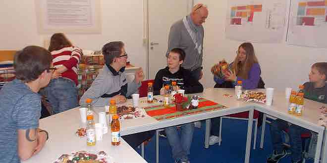 Ein Wunschbaum - zwei glückliche Kindergruppen