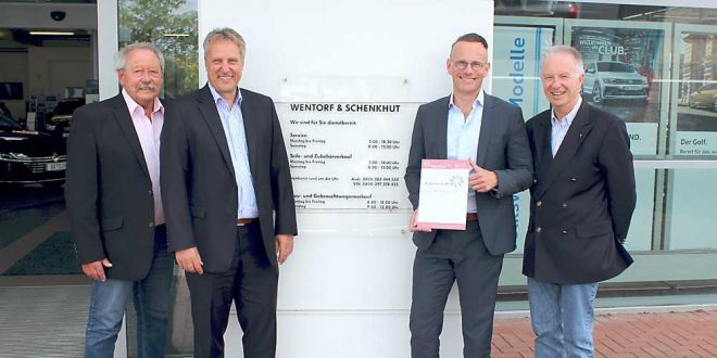 Bürgerstiftung überreicht Patenschaftsurkunde