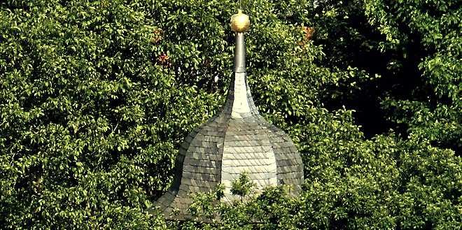 Turmspitze der Kirche in Schlewecke