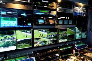 Bahnfernsehen auf der Galopprennbahn