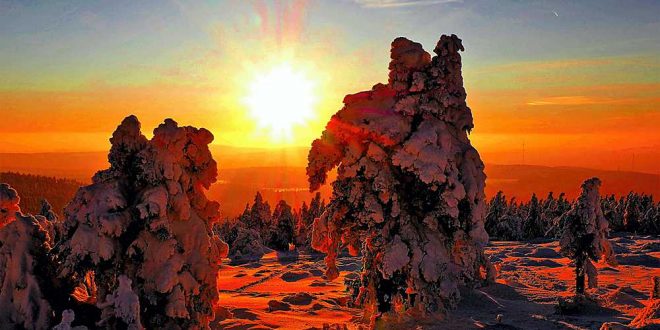 Sonnenuntergang vom Standort Brocken
