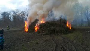 Osterfeuer - Wiedelah