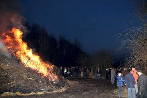 Osterfeuer - Wiedelah