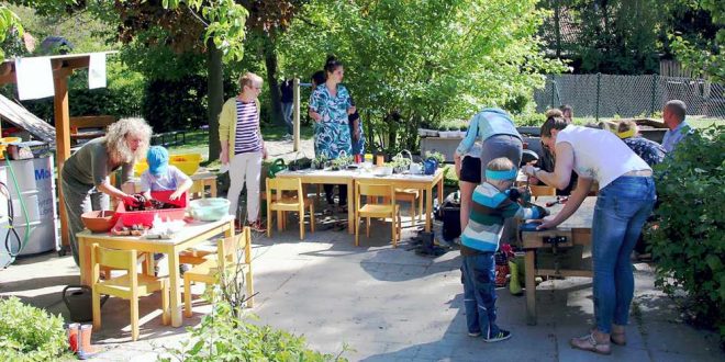 Kindergarten Blumen- und Pflanzfest