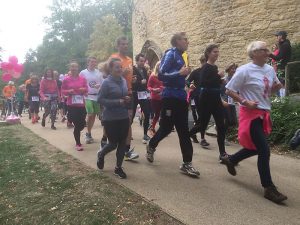 Anti-Brustkrebs-Lauf 