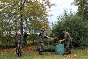 Kriegsgräberpflegeeinsatz